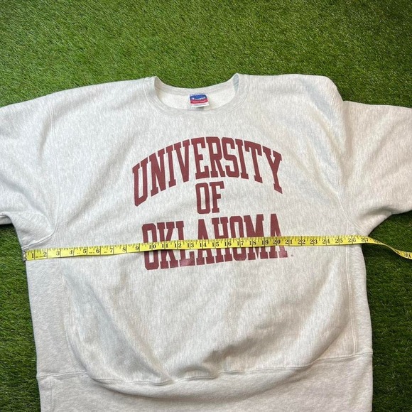 Vintage inspired University Of Oklahoma 2XL champion reverse weave crewneck - Picture 4 of 6